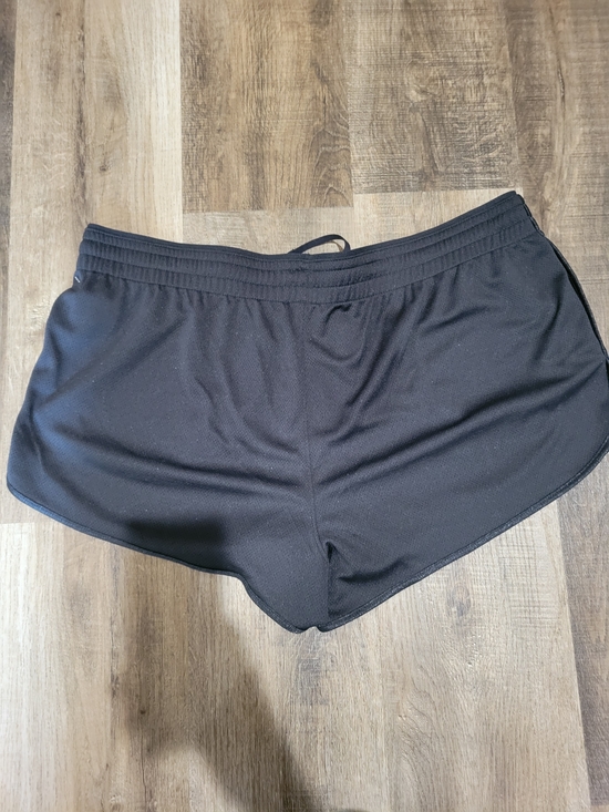 Under Armour Women's Black Mesh Running Shorts - Picture 8 of 13
